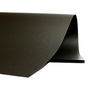 Brystol B1 70x100 czarny 240g m2